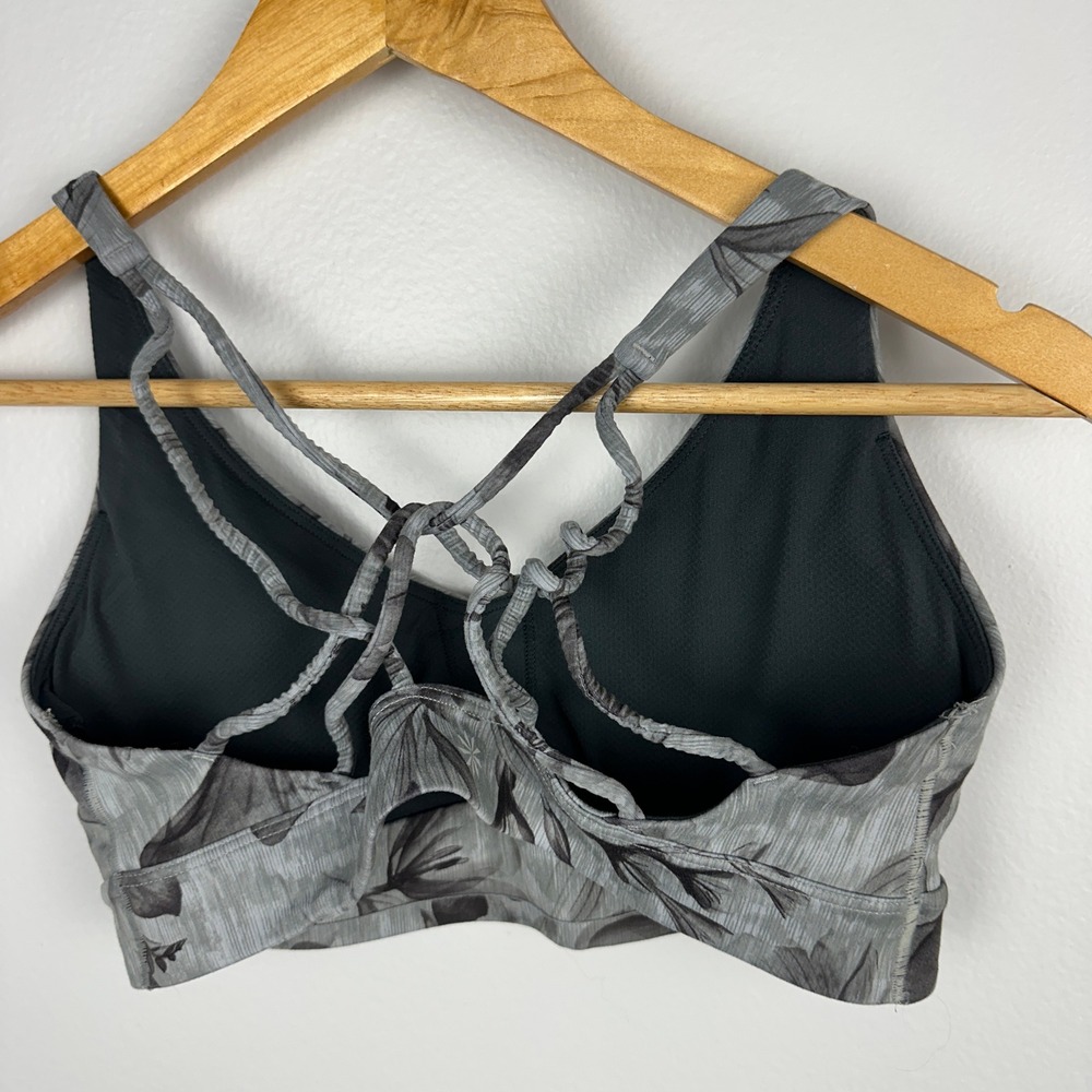 Athleta Strappy Back Floral Sports Bra Grey Charcoal Yoga Gym S 531125-02 - Picture 2 of 5